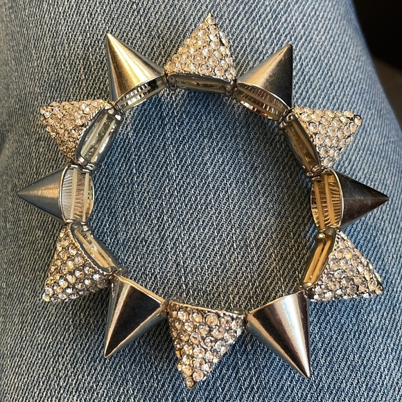 Spiky Rhinestone Bracelet - Picture 5 of 6